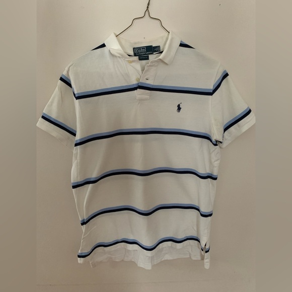 Polo - Picture 1 of 3